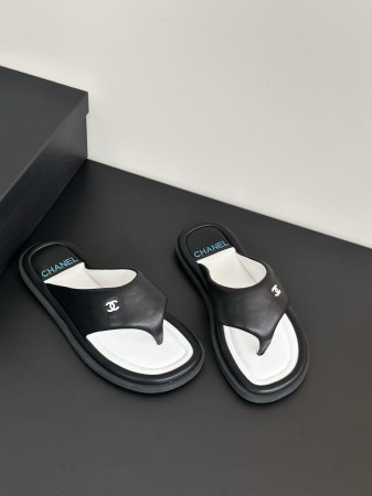 Ch*el slides
