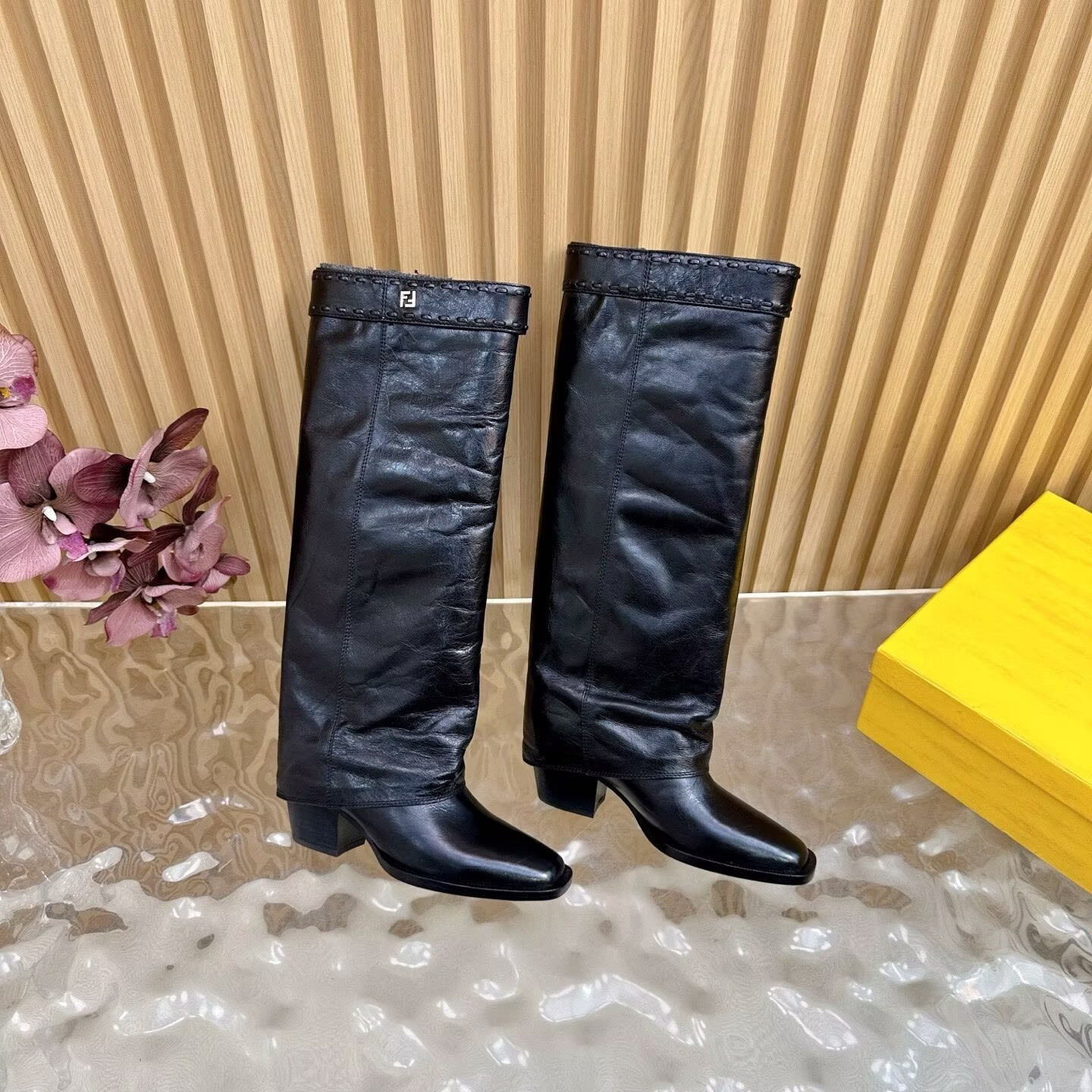 ua F**di boots
