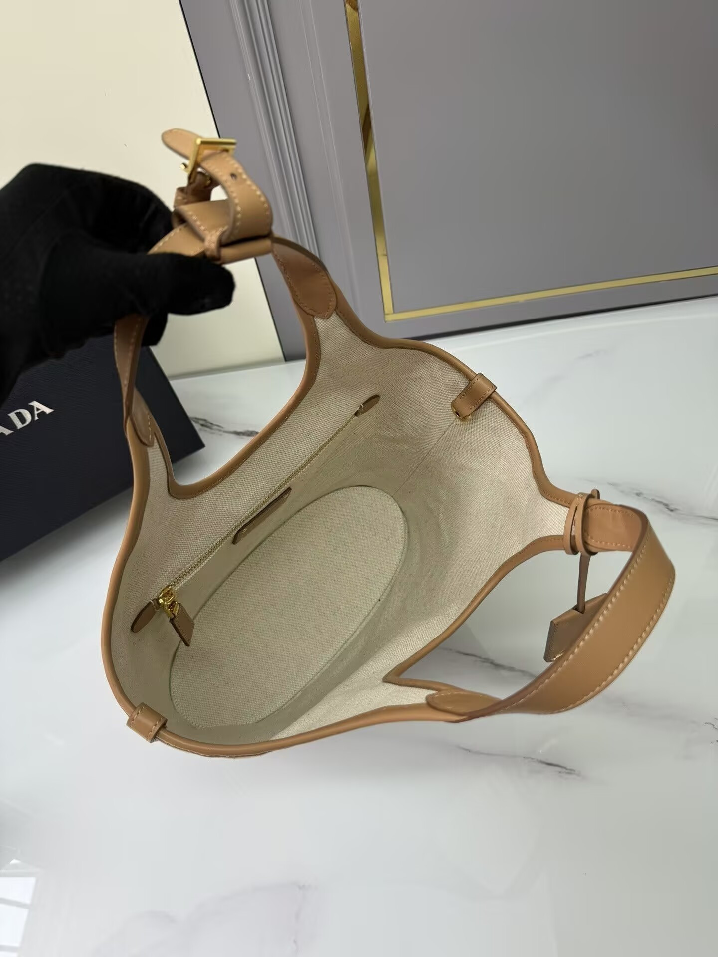 Pra*a natural medium linen blend and leather tote bag 28x22.5x12.5cm