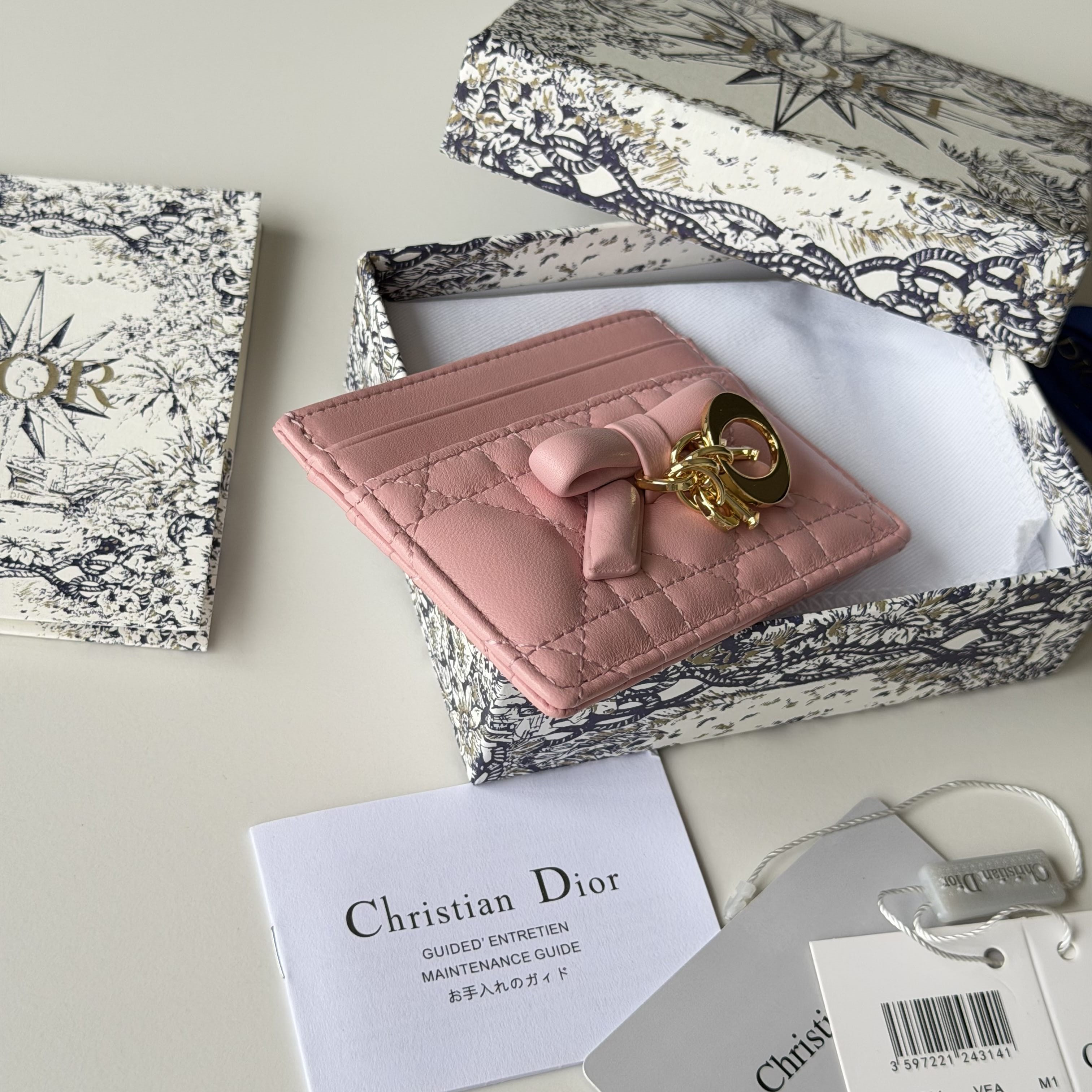 D*or lady freesia card holder 10.5 x 8 x 0.5 cm