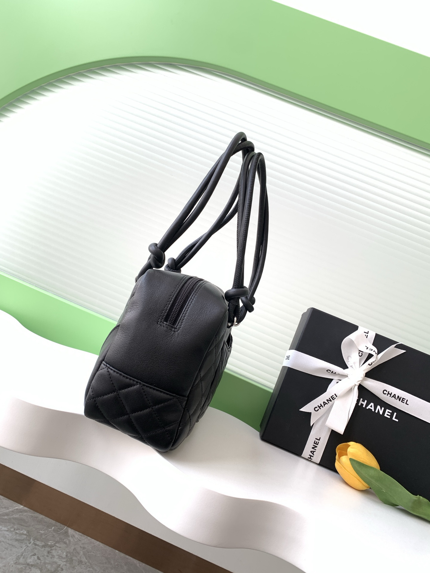 Ch*el cambon tote bag 15x27x10cm