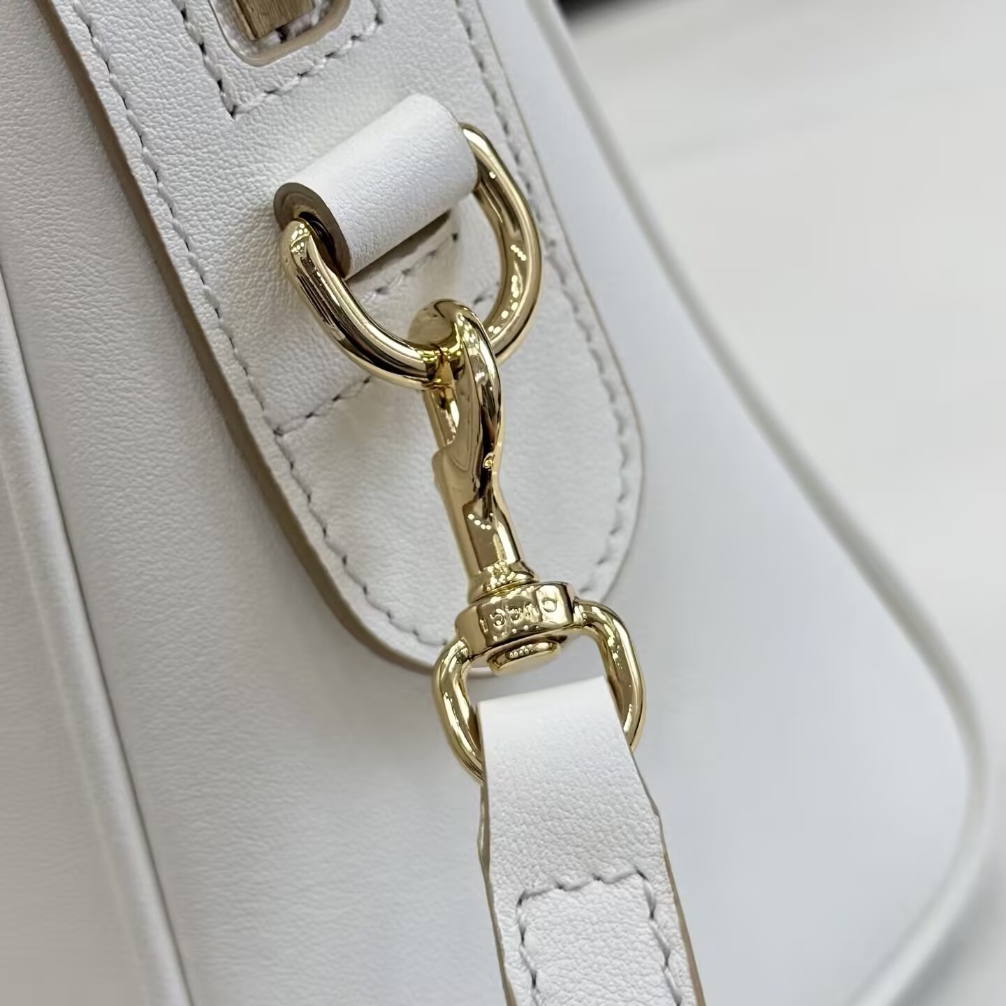 G*u*i borsetto medium boston bag 28x15x10cm