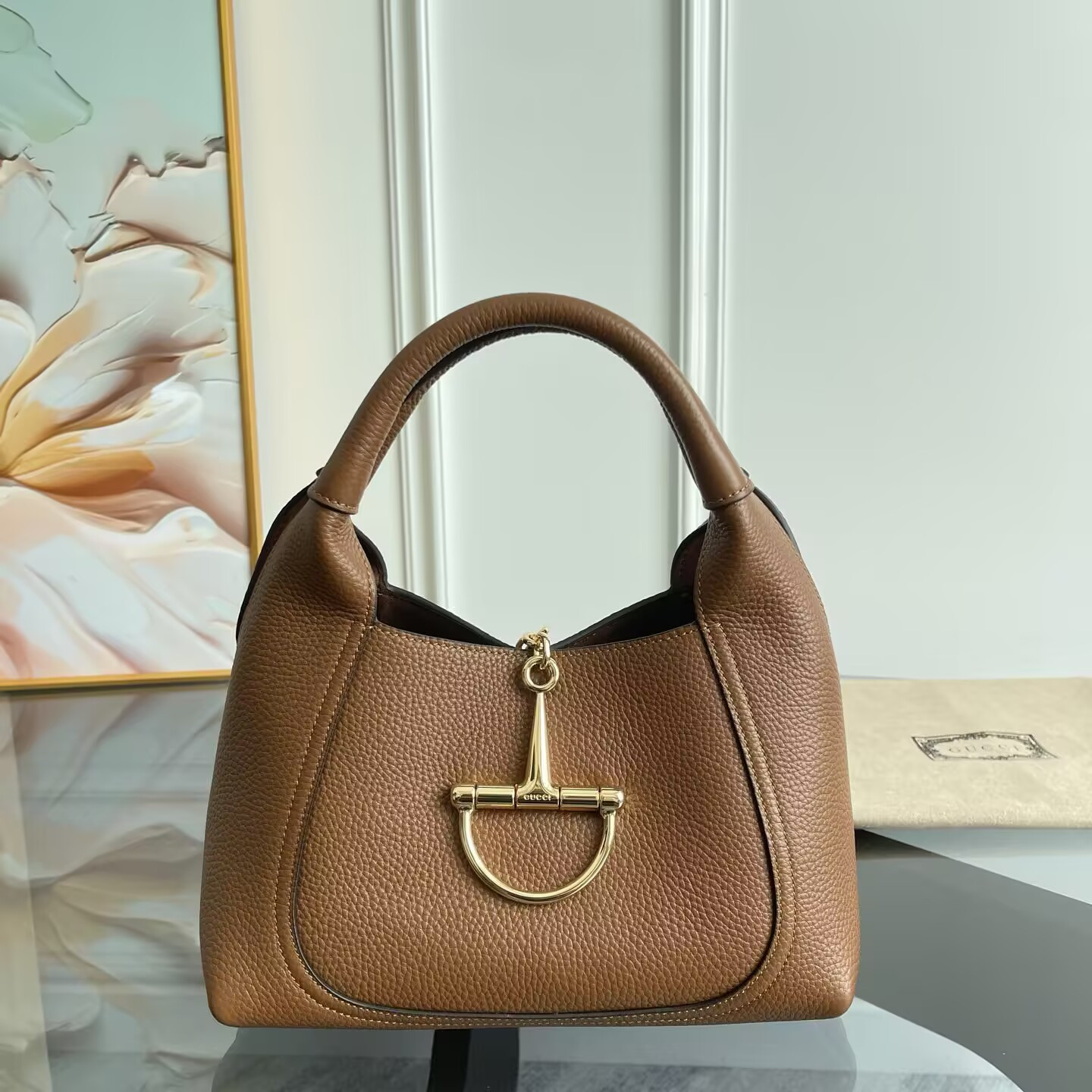 G*u*i softbit shoulder bag 27.5x21x16cm