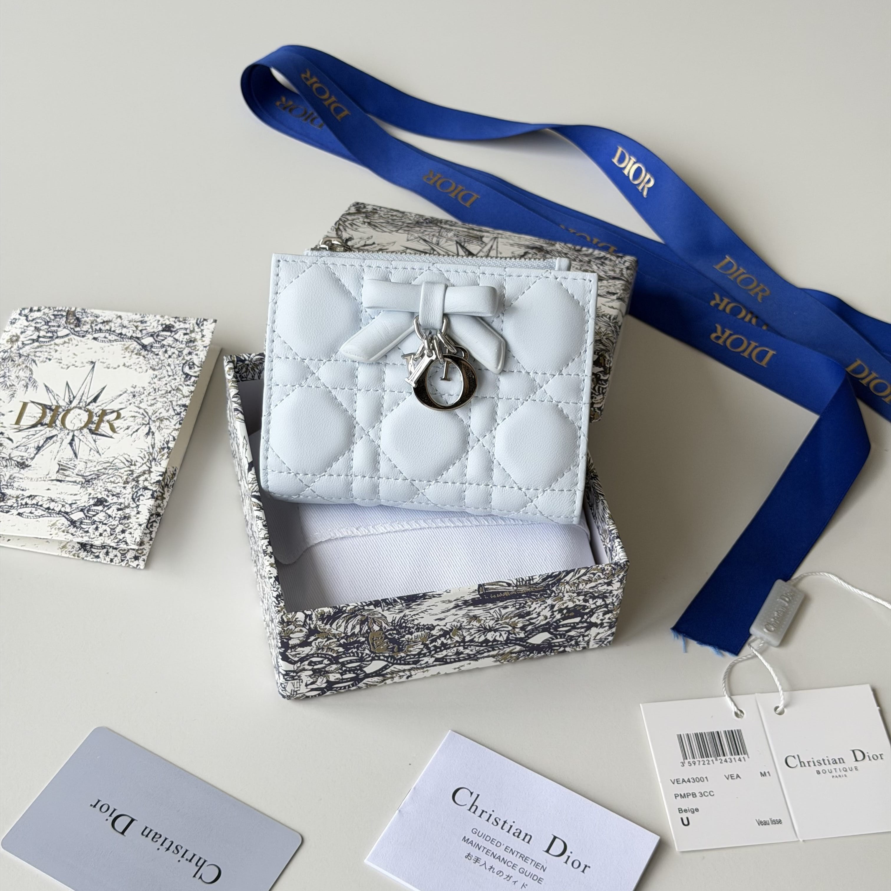 D*or lady dahlia wallet 12 x 9 x 2 cm