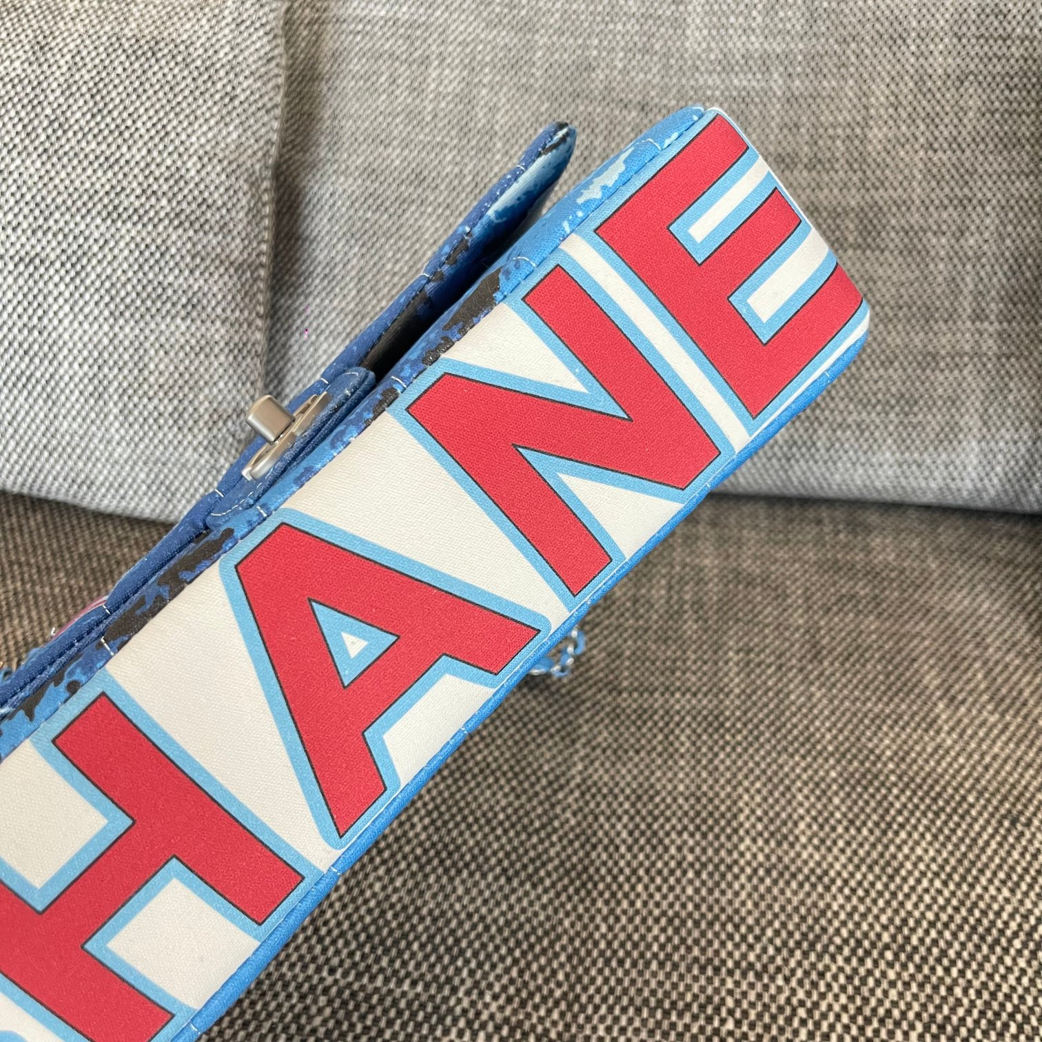 Ch*el surf line flap bag 25x15x6cm