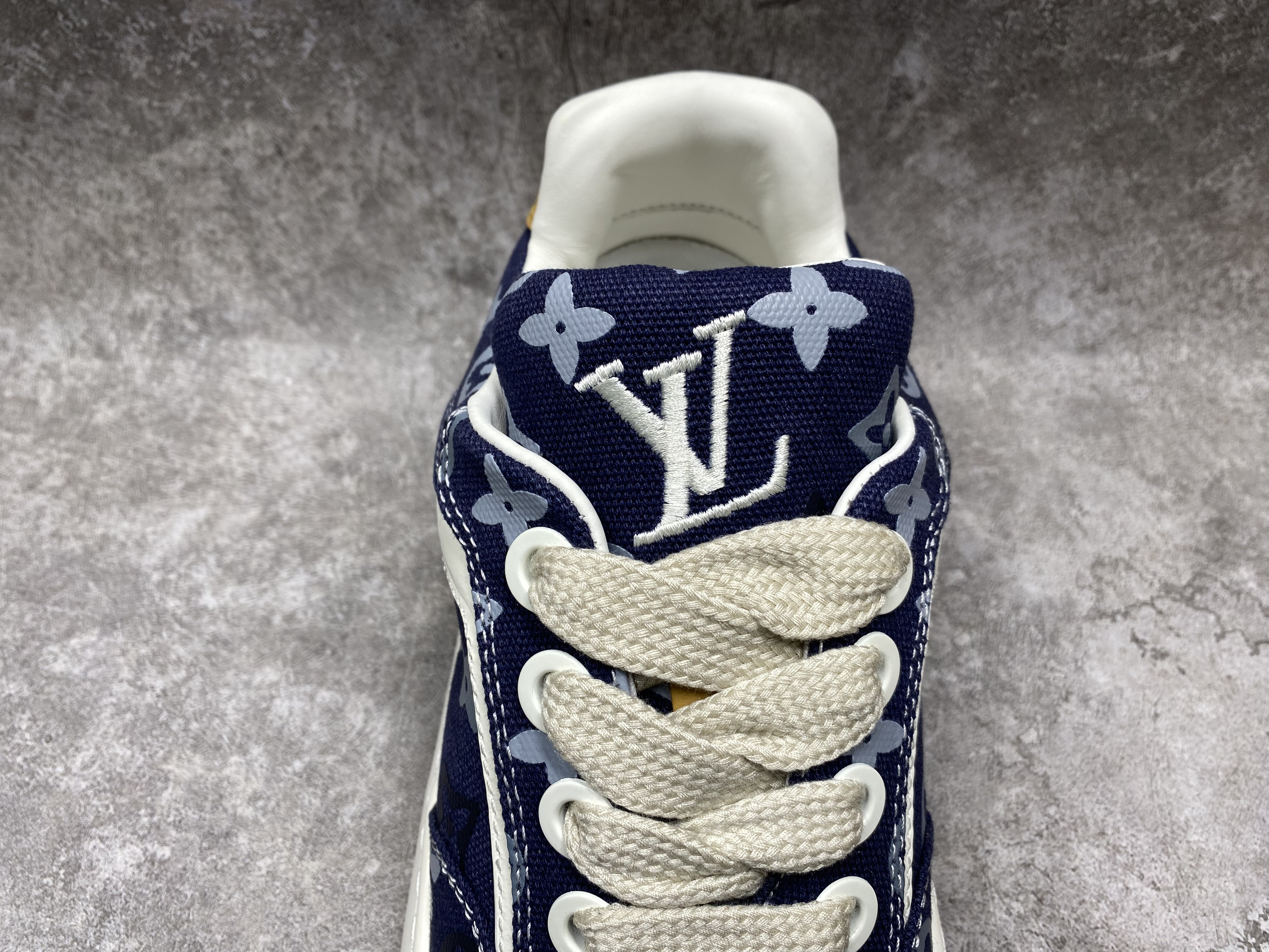 UA LV Tilted Sneaker