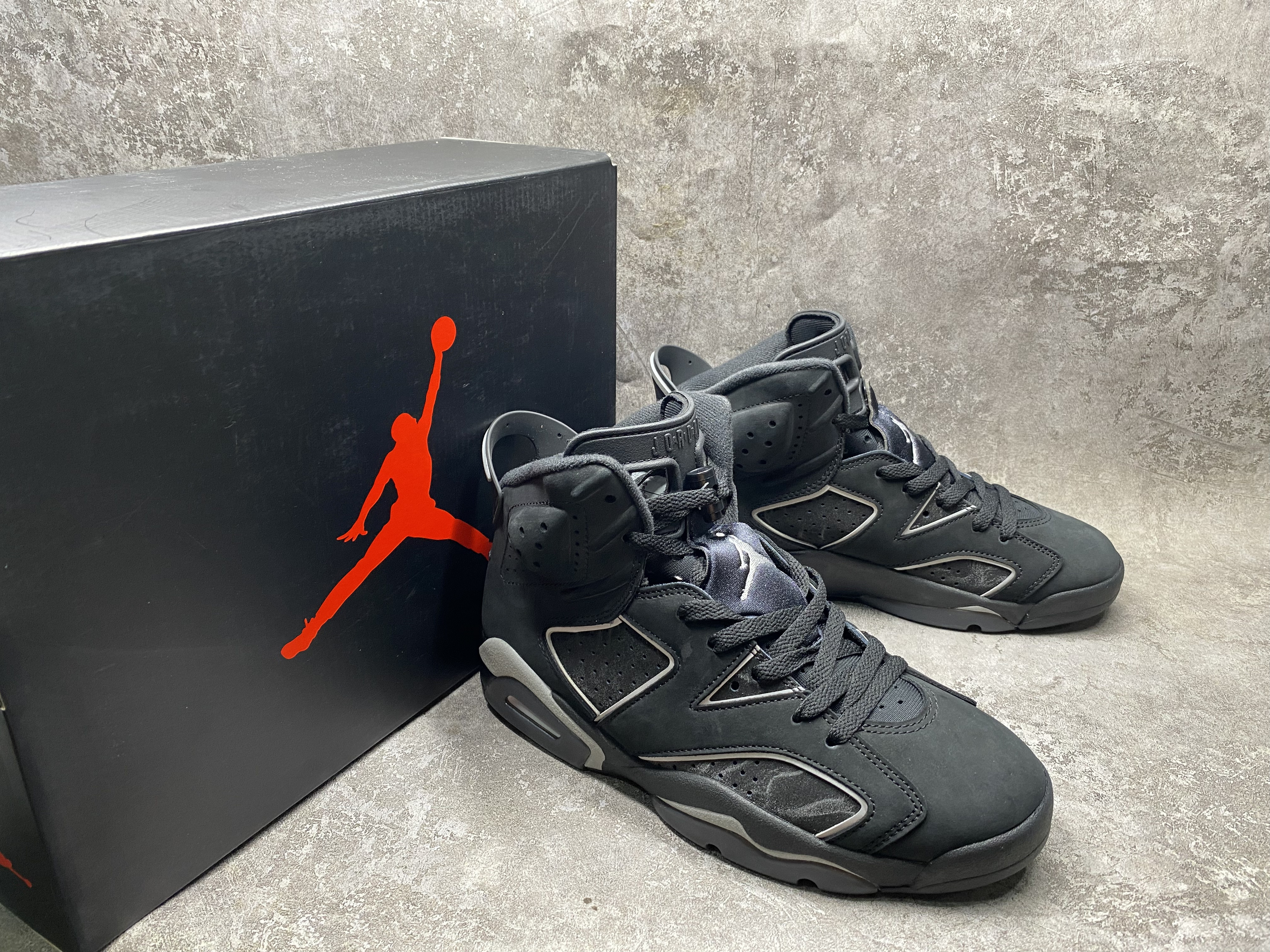 UA AIR Jordan 6 Retro