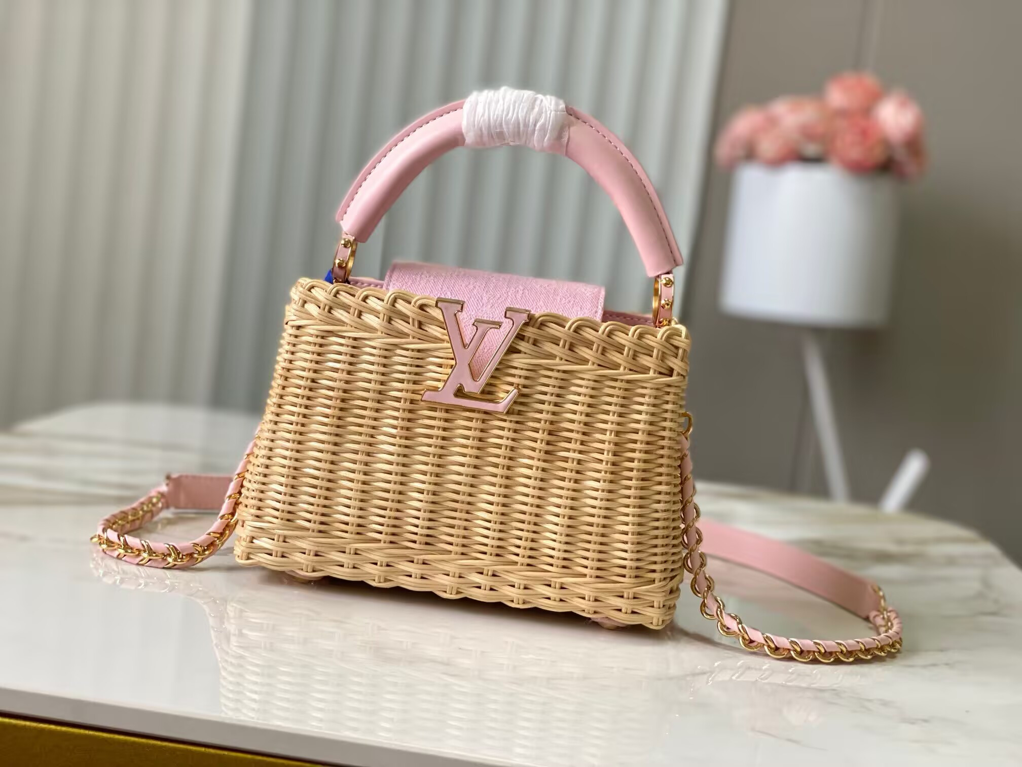 LV Capucines Mini M48895 21x13x8cm
