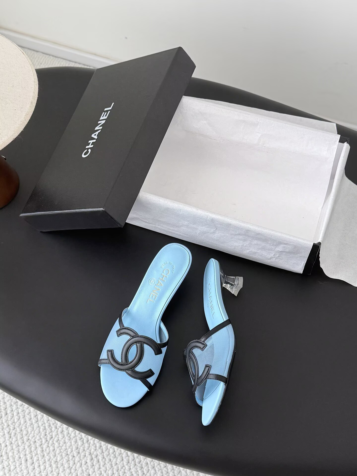 ua Ch*el sandals 4.5cm heel