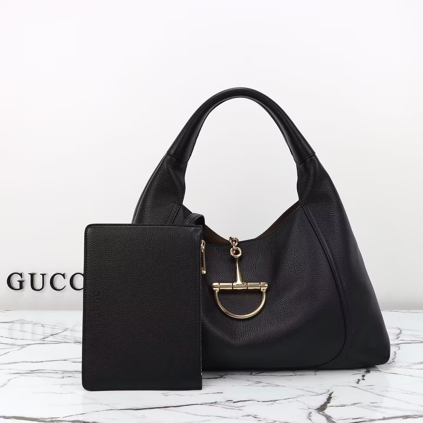G*u*i softbit maxi shoulder bag black 46x26x16cm