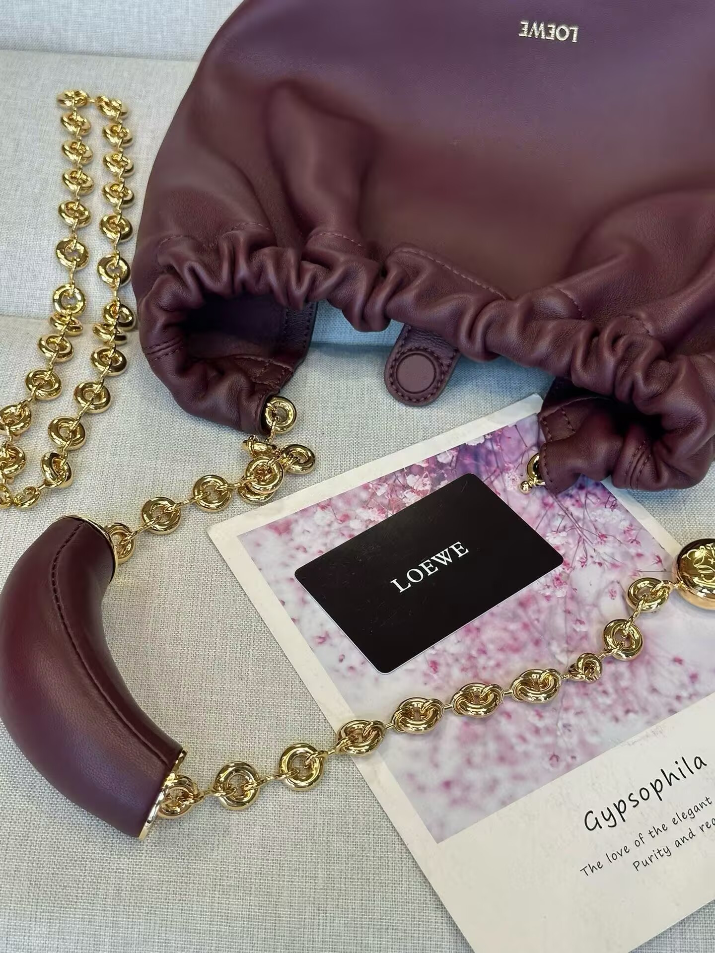 L0ew* small squeeze bag in mellow nappa lambskin 29x10.5x24cm