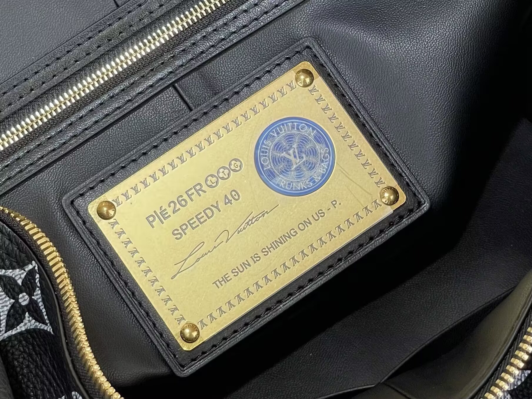 LV Speedy P9 Bandoulière 40 M2A709 40 x 26 x23cm