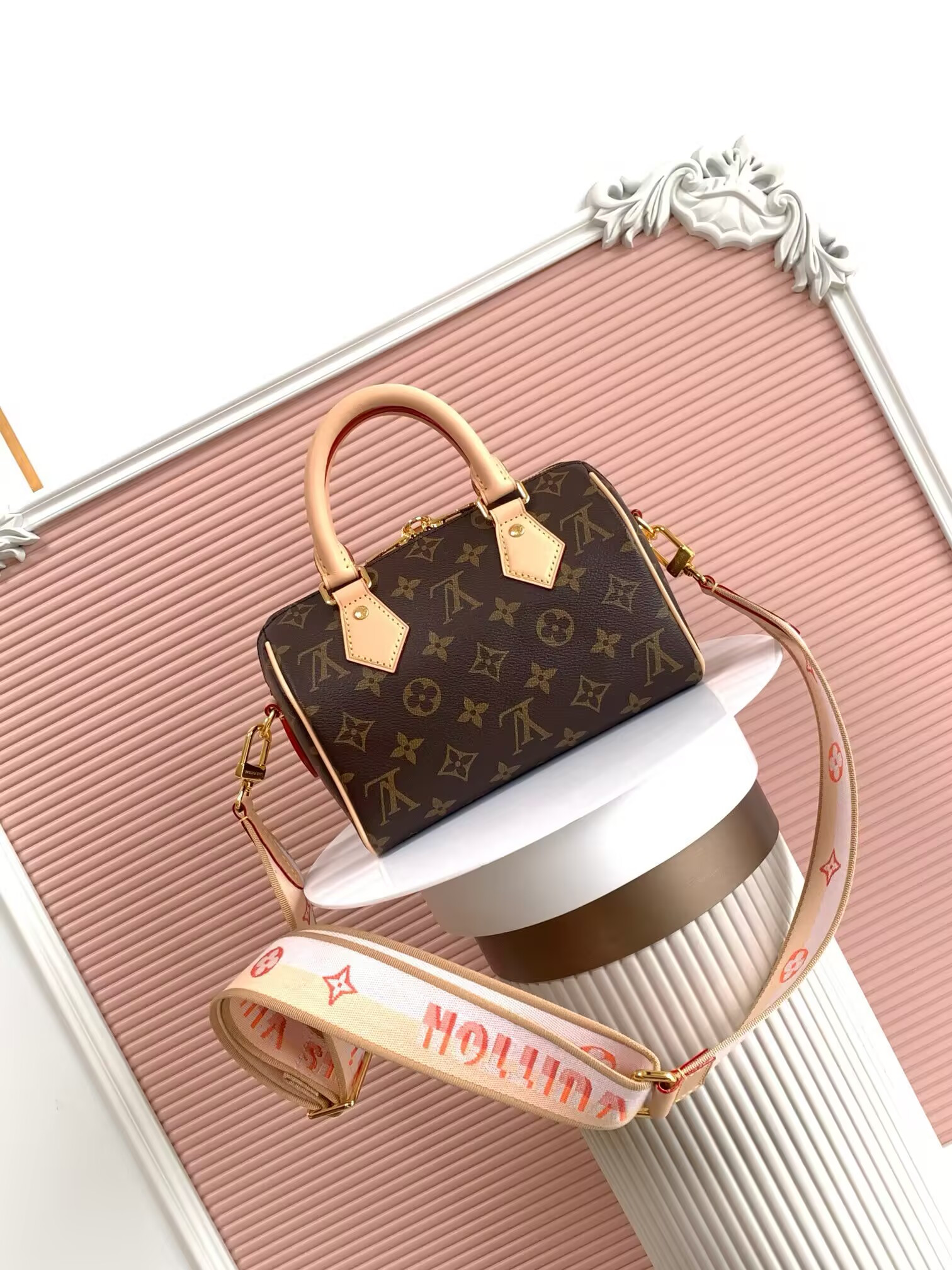 LV Speedy Bandoulière 20 M46594 20.5x13.5x12cm