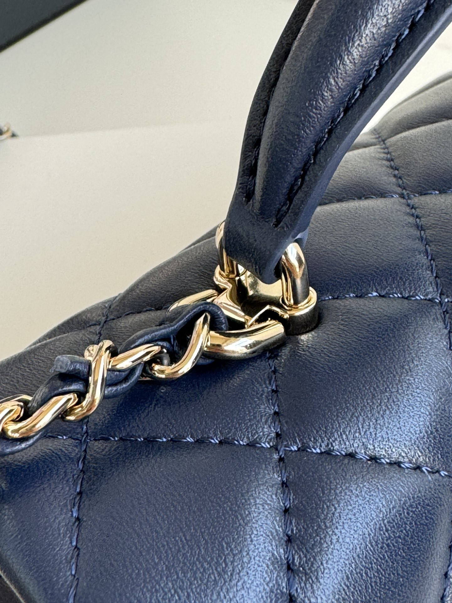 Ch*el mini cf handle royal blue 20x12x6cm