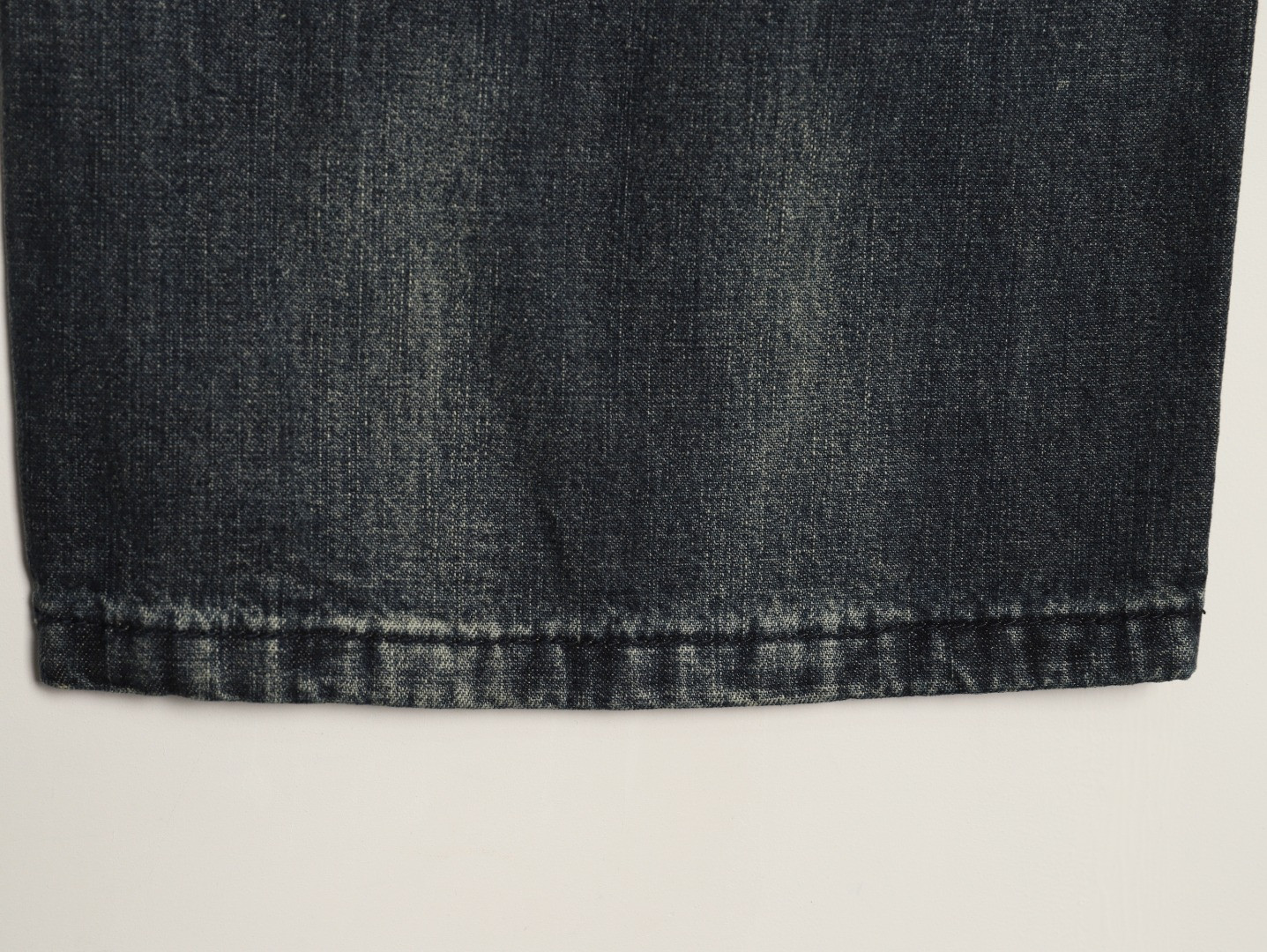 Ba*len*cia*ga jeans