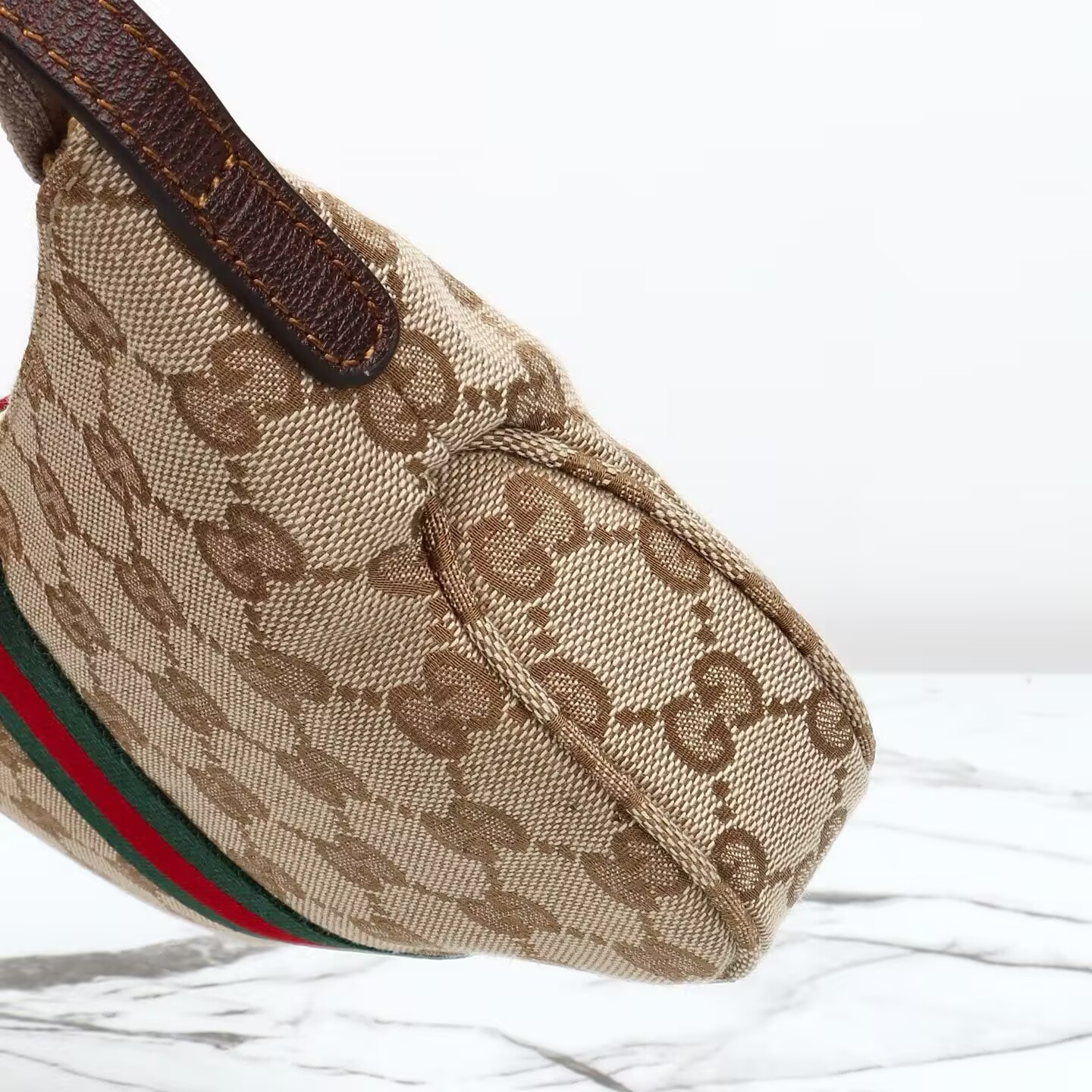 G*u*i lunetta small crossbody bag 22x13x3cm