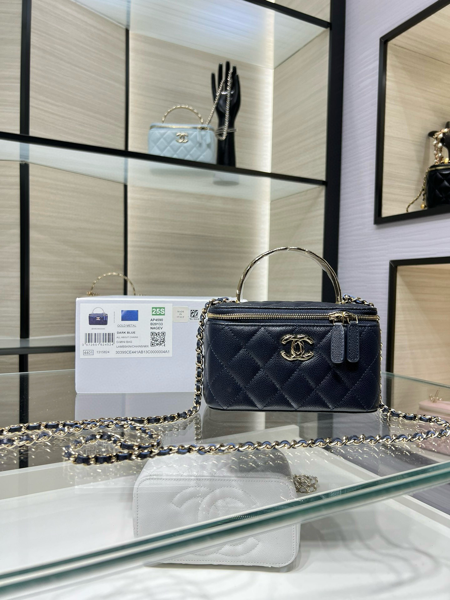 Ch*el clutch with chain deep blue ap4590 17x9.5x8cm