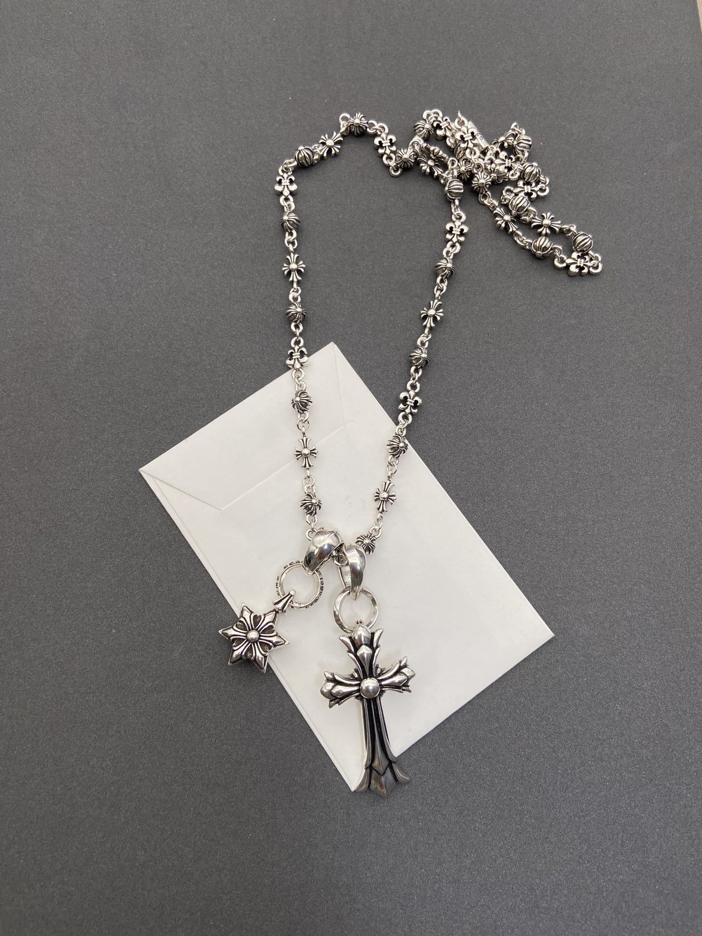 ch**me he**ts cross and star of Dau1d necklace