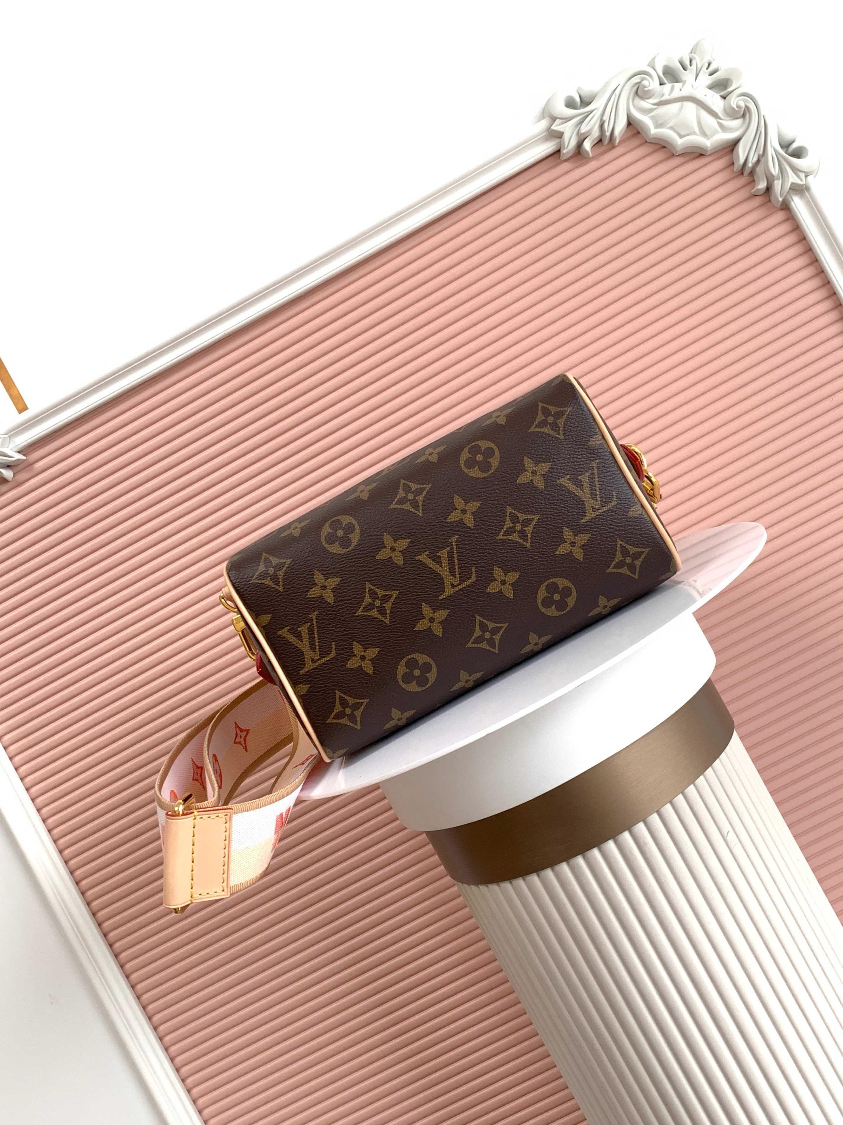 LV Speedy Bandoulière 20 M46594 20.5x13.5x12cm