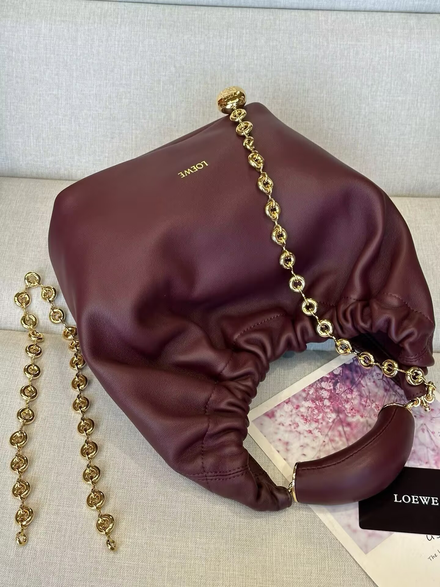 L0ew* small squeeze bag in mellow nappa lambskin 29x10.5x24cm