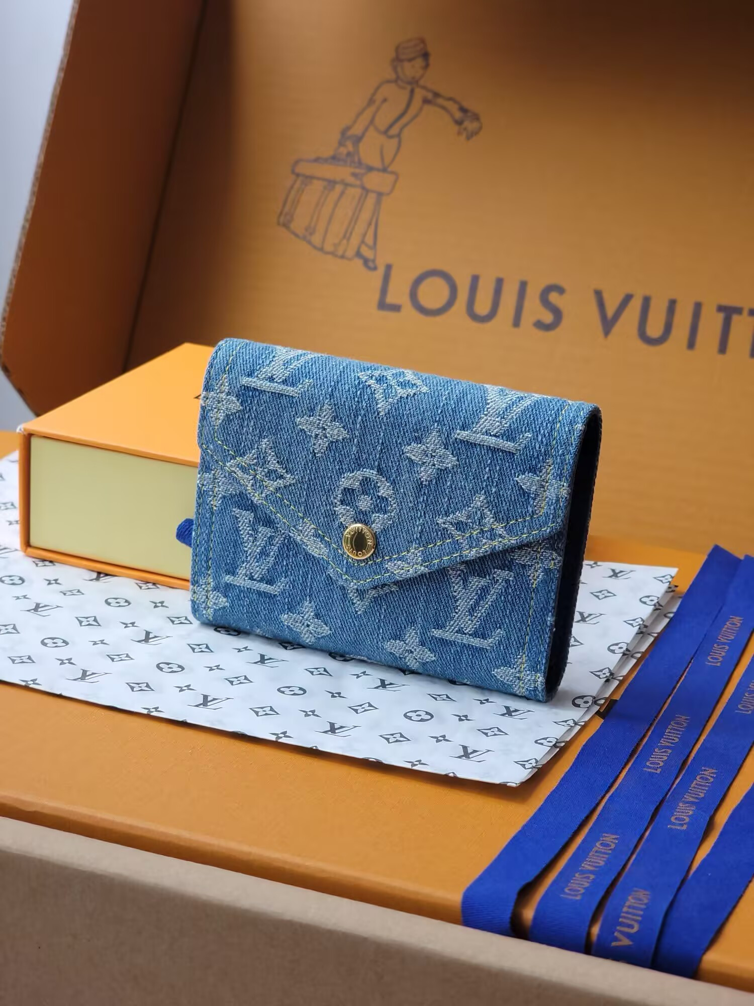 LV Victorine Wallet M13212 12x9.5x2.5cm