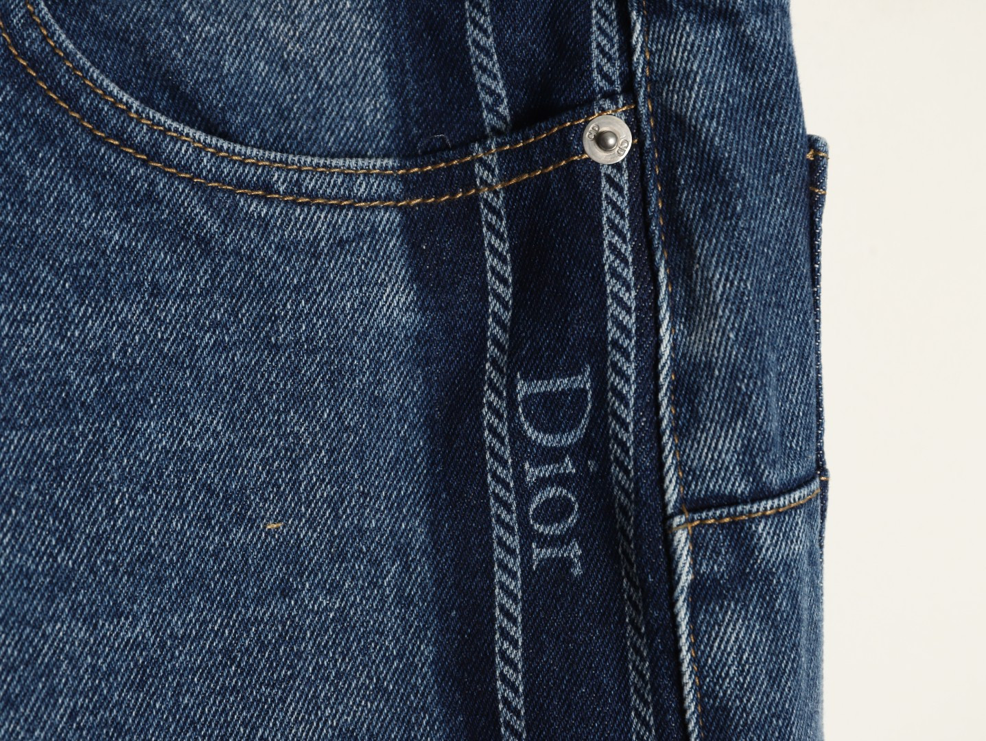 D*or jeans