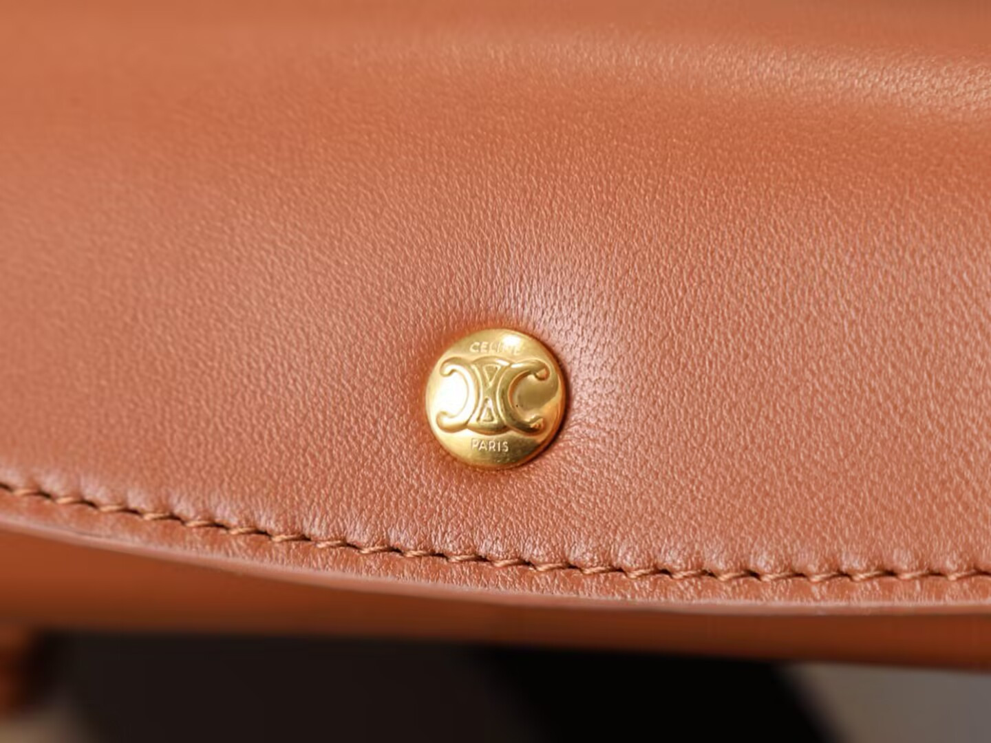 Ce**e trio flap in smooth lambskin 22.5x13x3.5cm