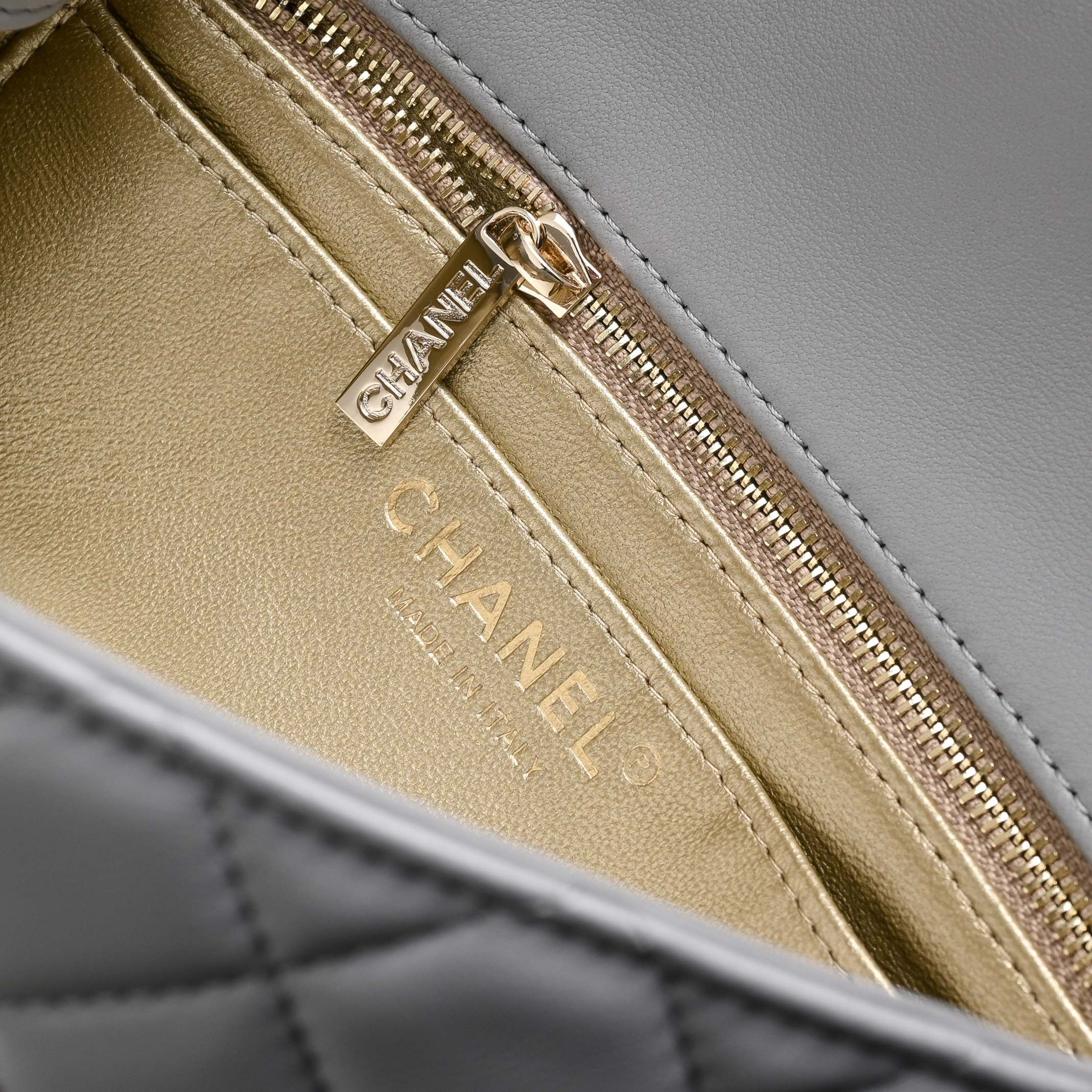 Ch*el classic flap handbag cf as5759 20x13x7cm