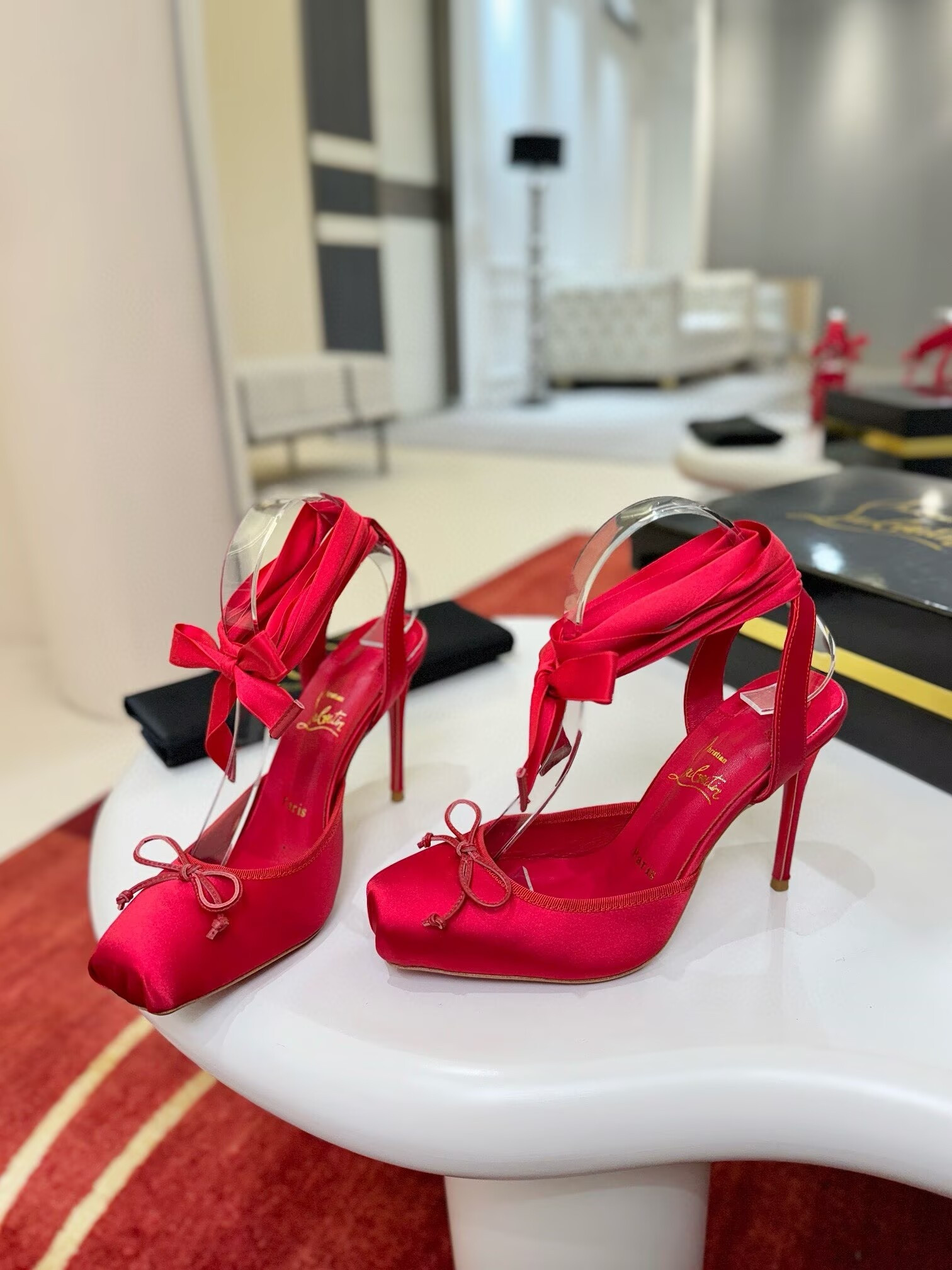 ua Ch**an louboutin shoes