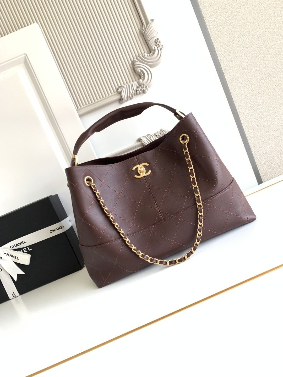 Ch*el small shopping bag as5634 24x36x14cm