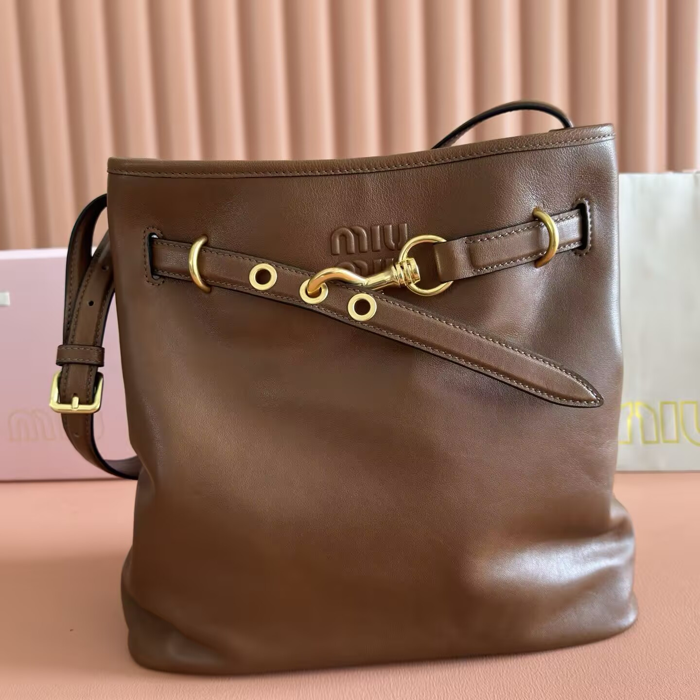 M1v M1v aventure nappa leather bucket bag 31x30x13cm
