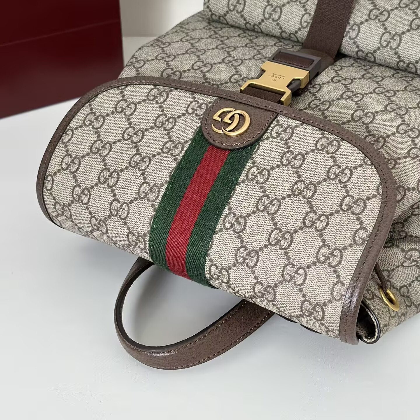 G*u*i ophidia small backpack 28x40x12cm
