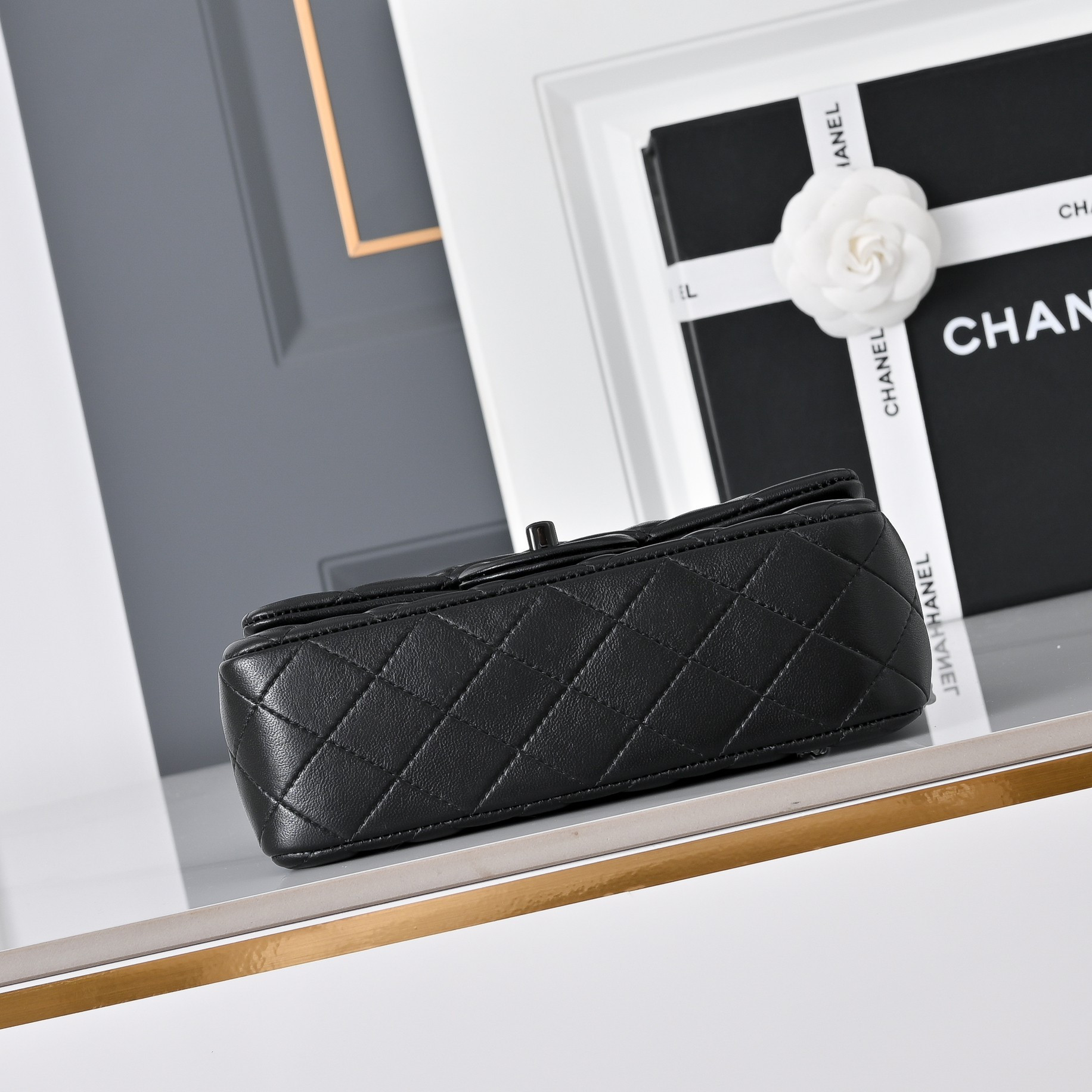 Ch*el mini flap bag a69900 20x12x6cm