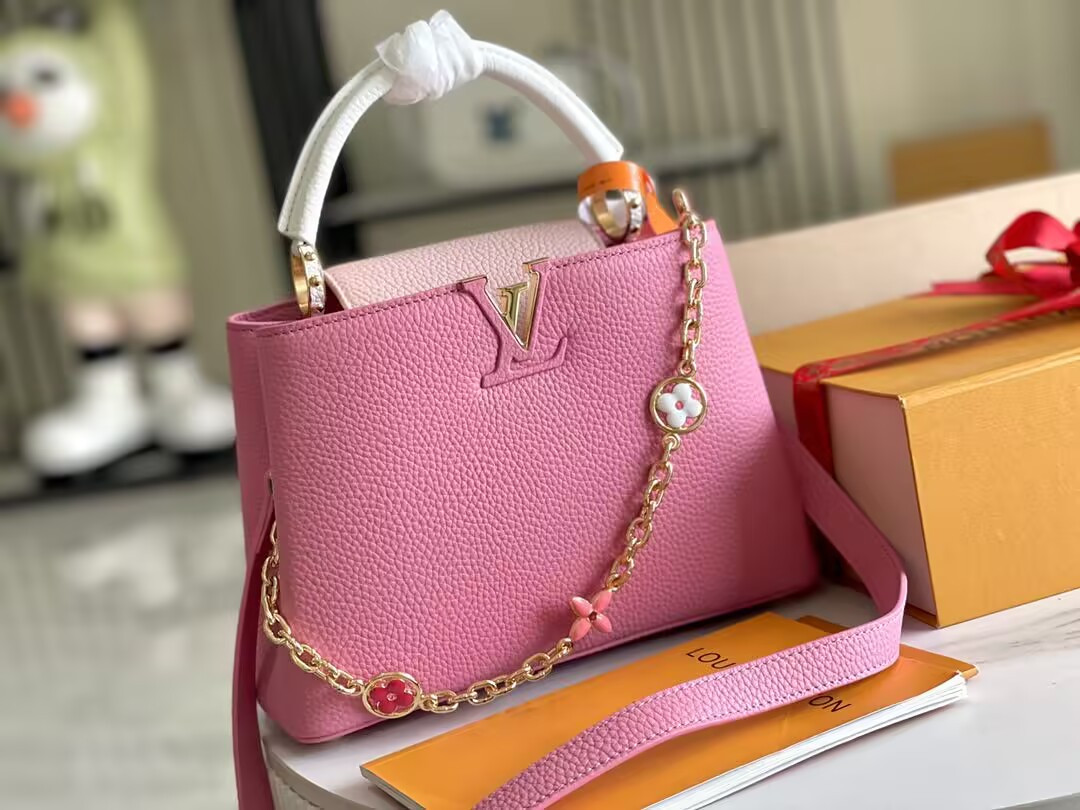 LV Capucines BB M2045 27x17x8cm