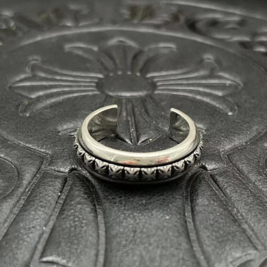Ch**me He**ts cross open ring