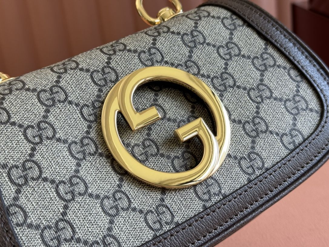 G*u*i blondie shoulder bag 21x13x7cm