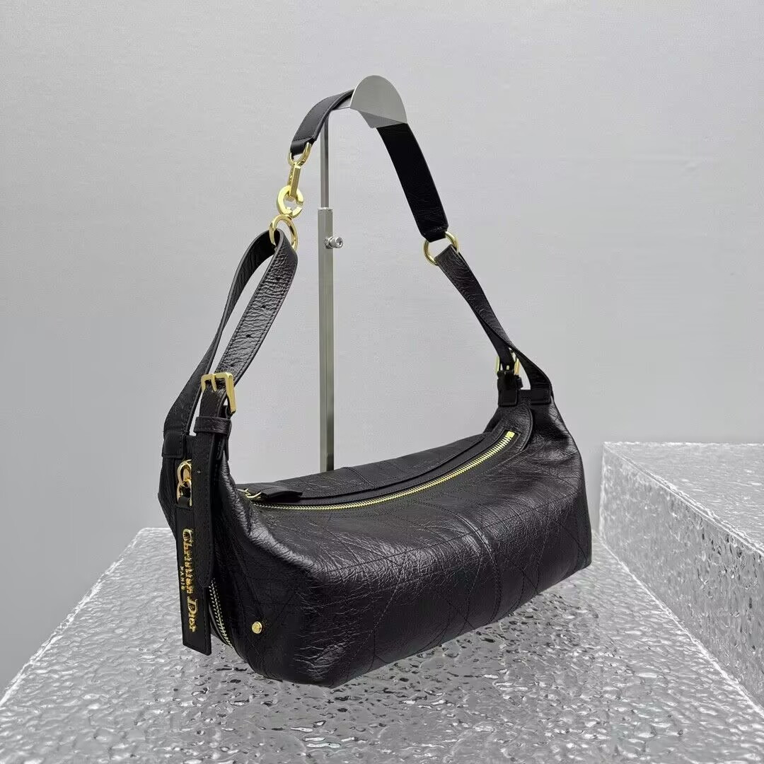 D*or medium d-journey bag in crinkled calfskin 33x15x16cm