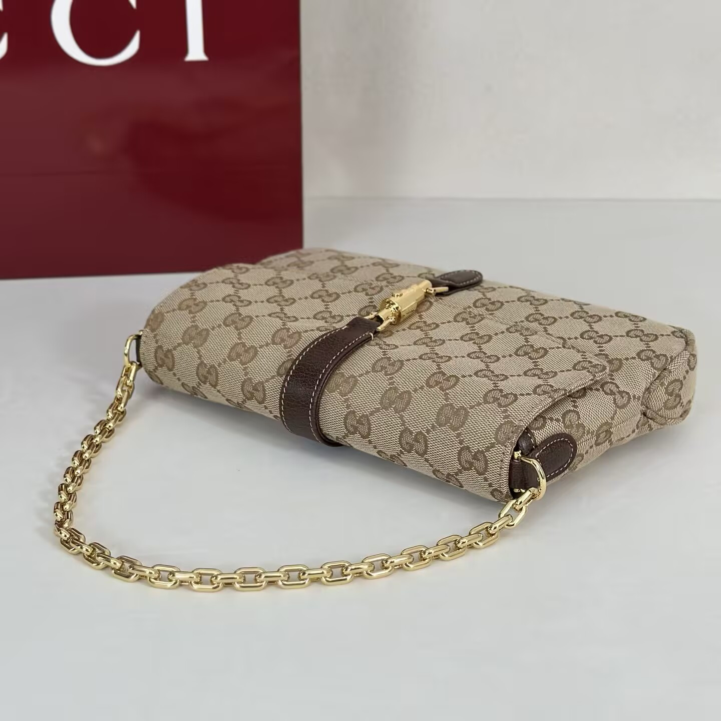 G*u*i aperitivo medium shoulder bag 26x14.5x3.5cm