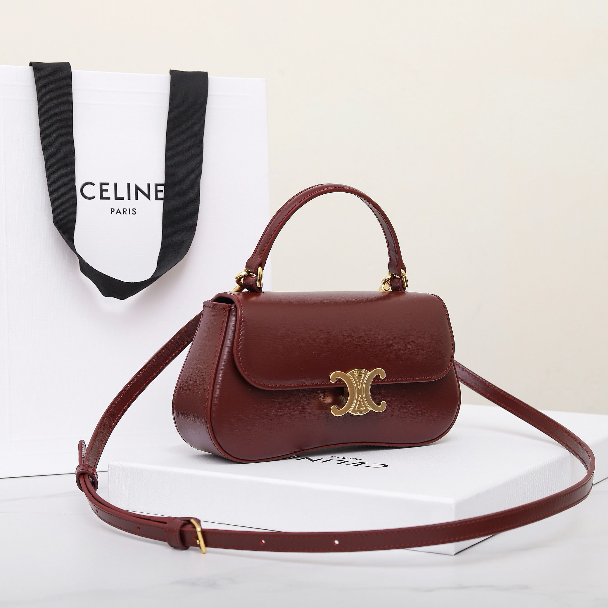 Ce**e teen Ce**e lola in shiny calfskin 20x11.5x5cm