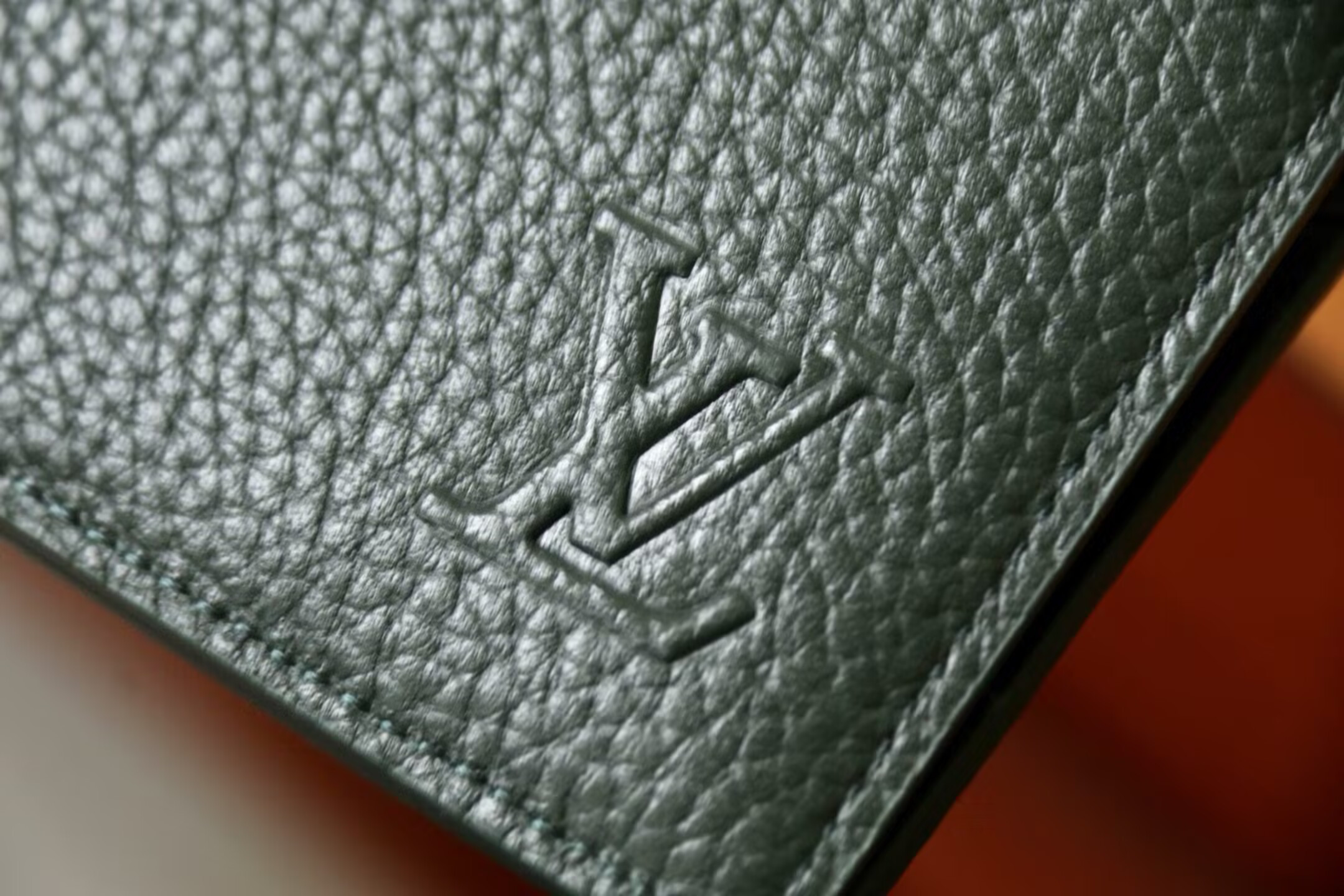 LV MULTIPLE Wallet