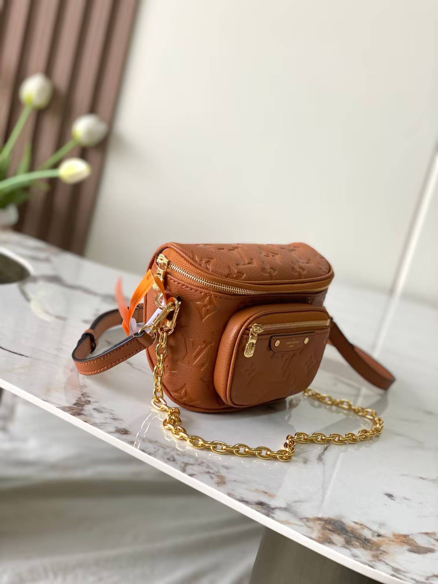 LV Mini Bumbag M12753 17x12x9.5cm
