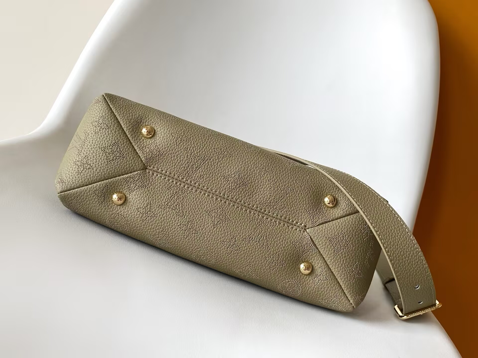 LV Hand It All PM M25904 29x18x13cm