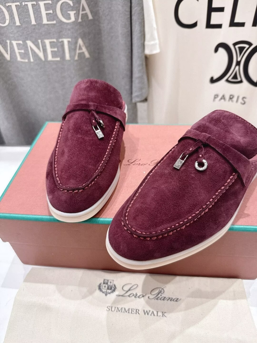 ua L**o p*ana babouche charms walk loafers