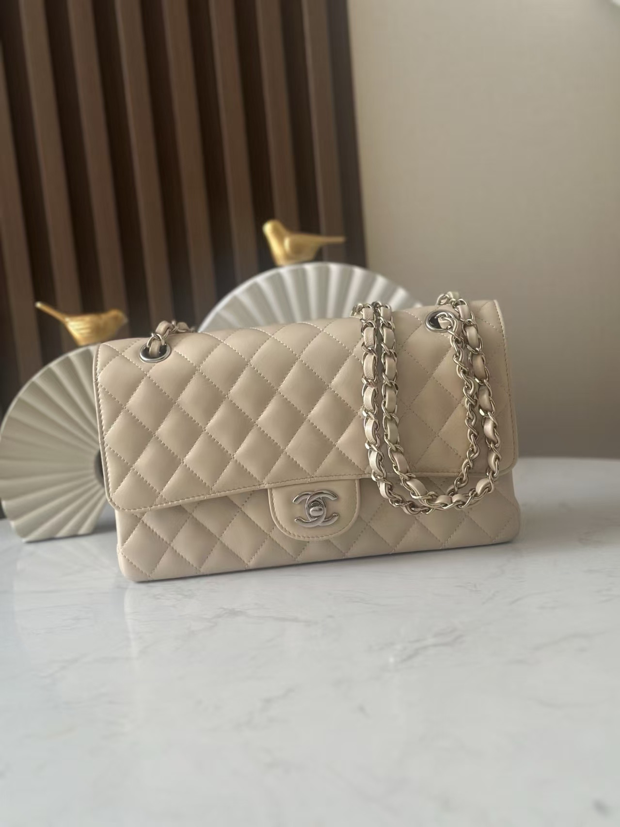 Ch*el classic flap bag pearlescent apricot-colored lambskin with silver hardware 15x25.5x6cm