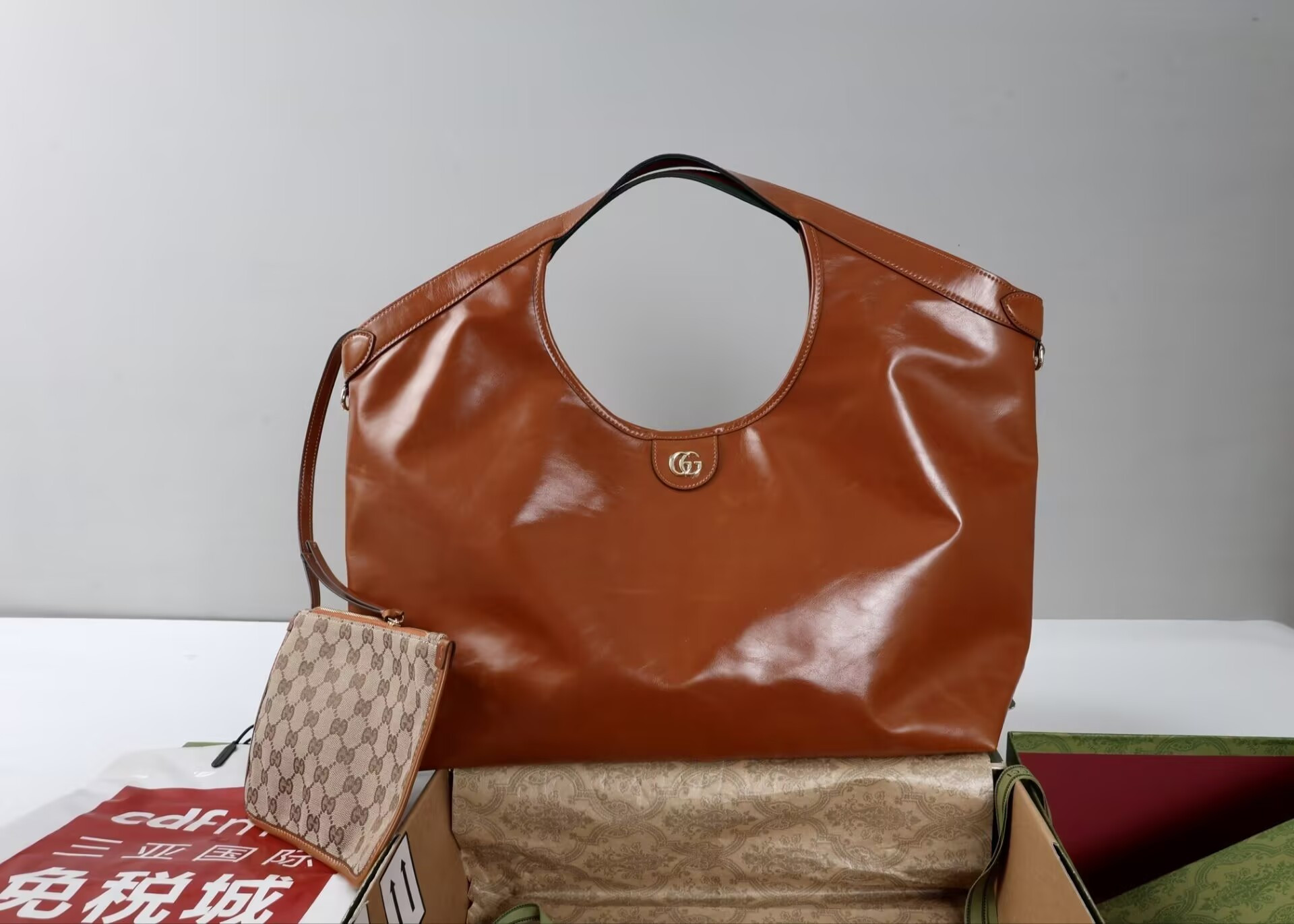 G*u*i large giglio shopper 42(60)x47x16cm