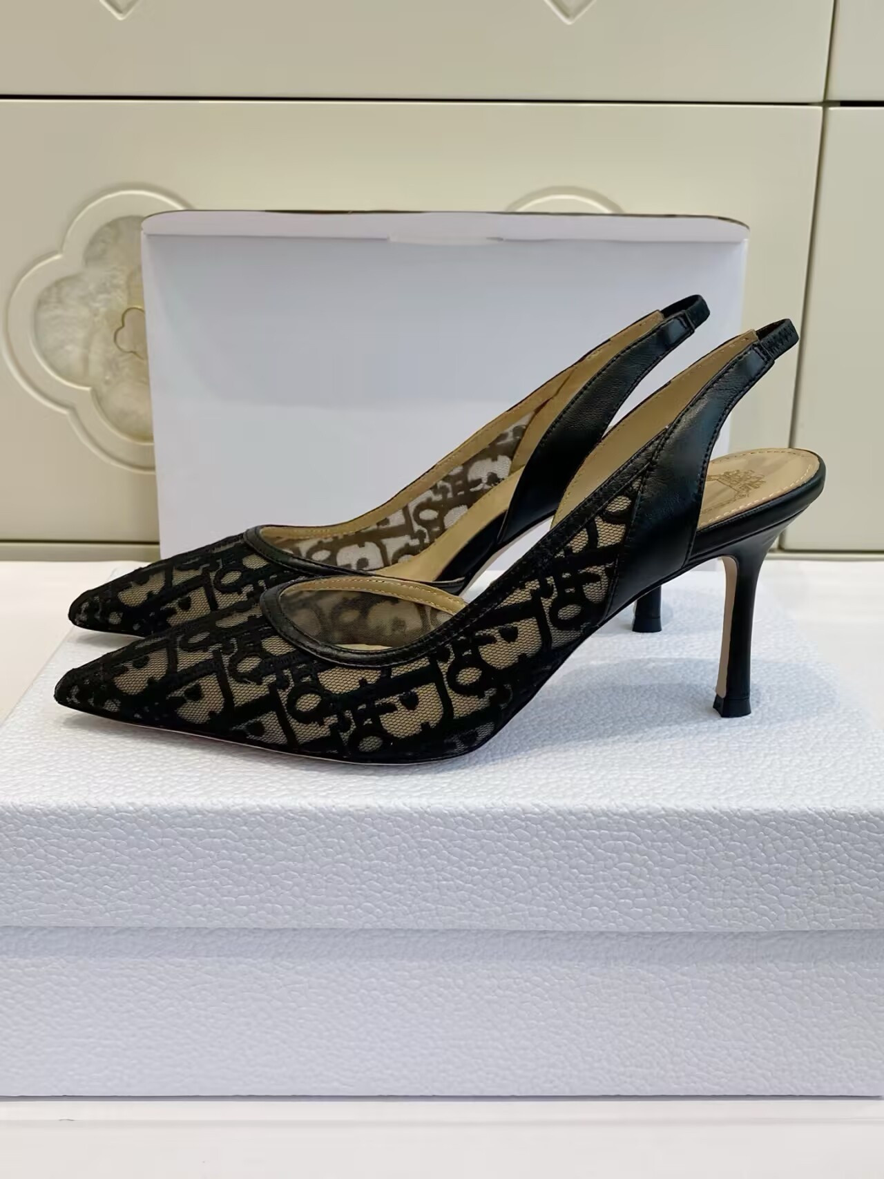 ua D*or aD*orable slingback pump 8cm heel