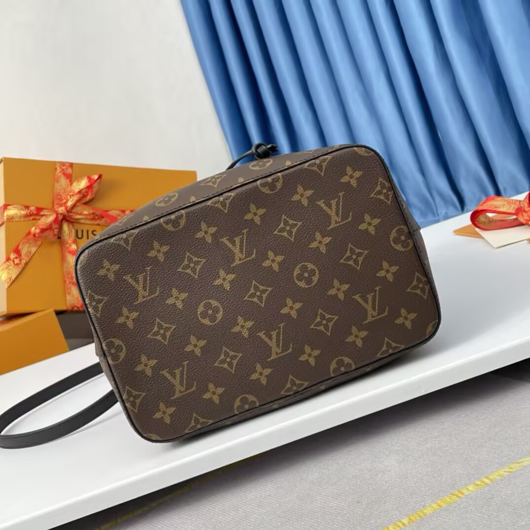 LV NÉONOÉ MM M44020 26 x 26 x 17.5 CM