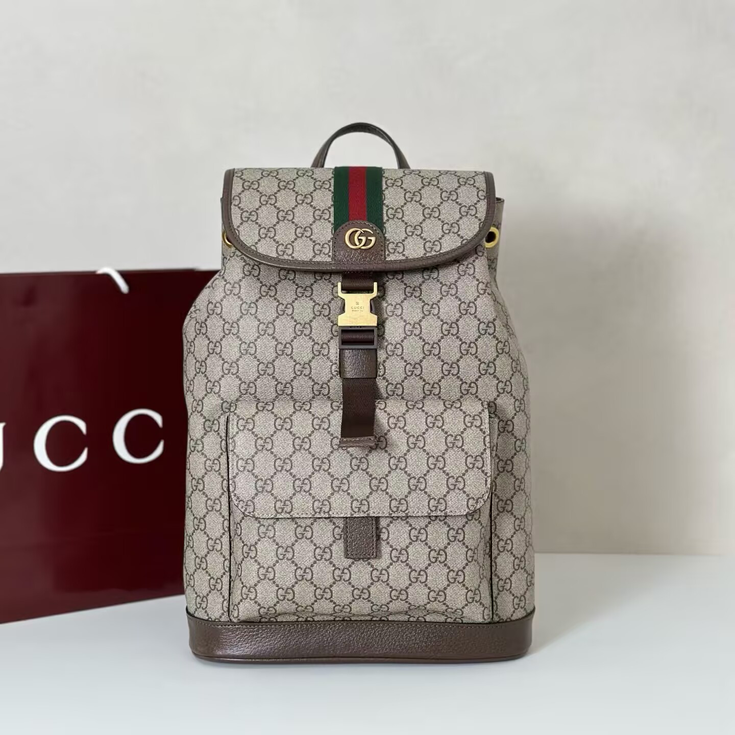 G*u*i ophidia small backpack 28x40x12cm