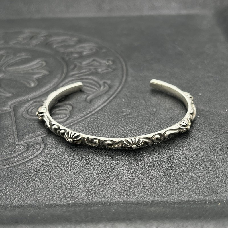 Ch**me He**ts cross and vine open bangle bracelet