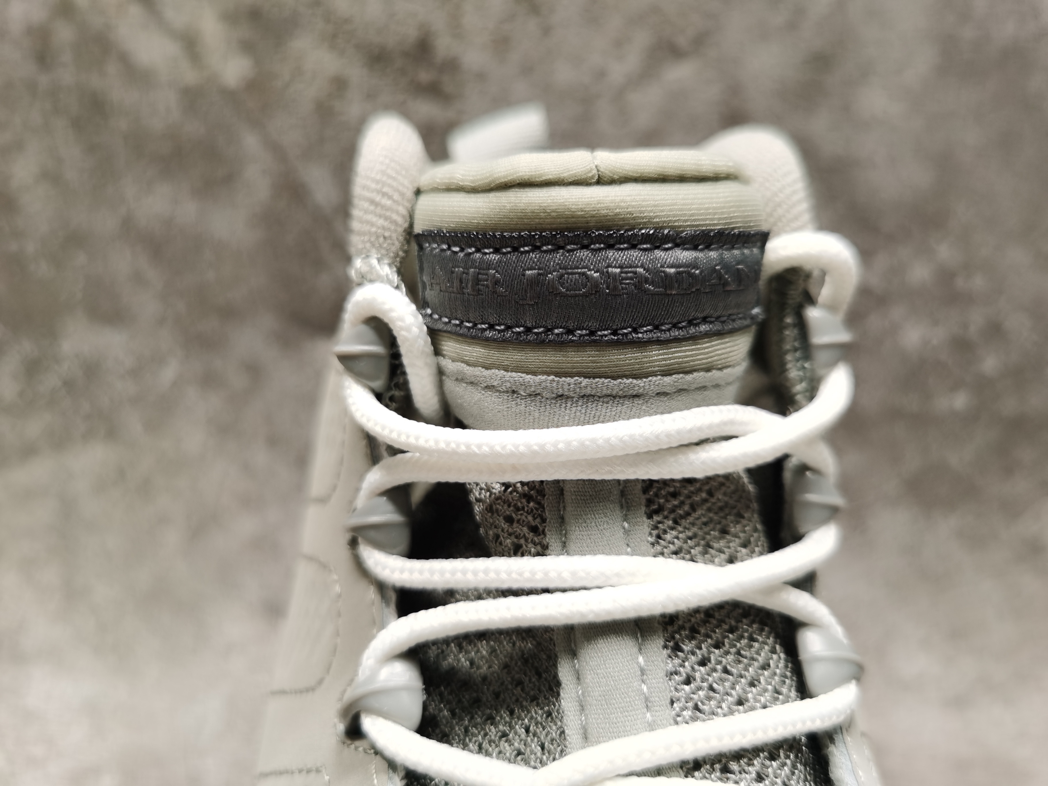 UA Air Jordan 9 Retro